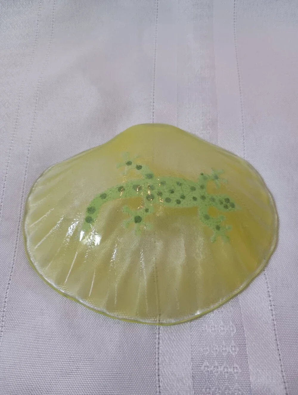 Gecko Glass Soap Dish